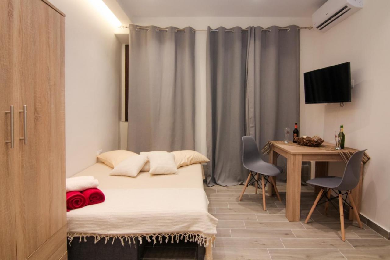 Contemporary Studios Old Port By Corfuescapes Corfu  Exterior photo
